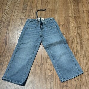 Mossimo Supply Co. Cropped Jeans Size 5